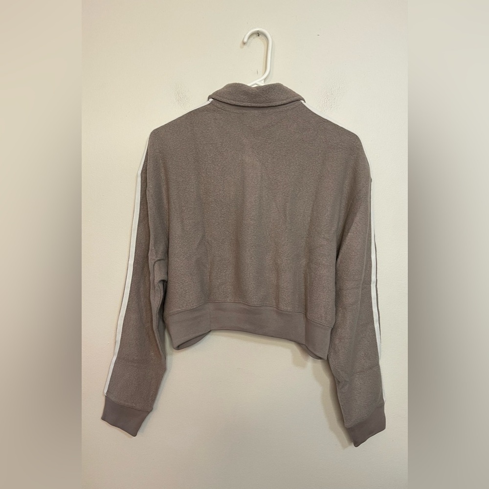 VICTORIA'S SECRET PINK  FLEECE CROPPED POLO SWEATSHIRT. NWT - Picture 9 of 16